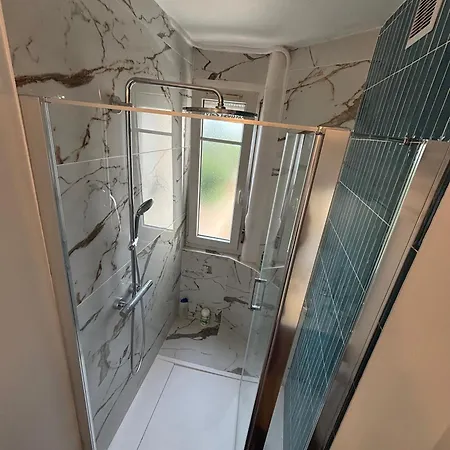 Apartmán Une Tour Eiffel Un *